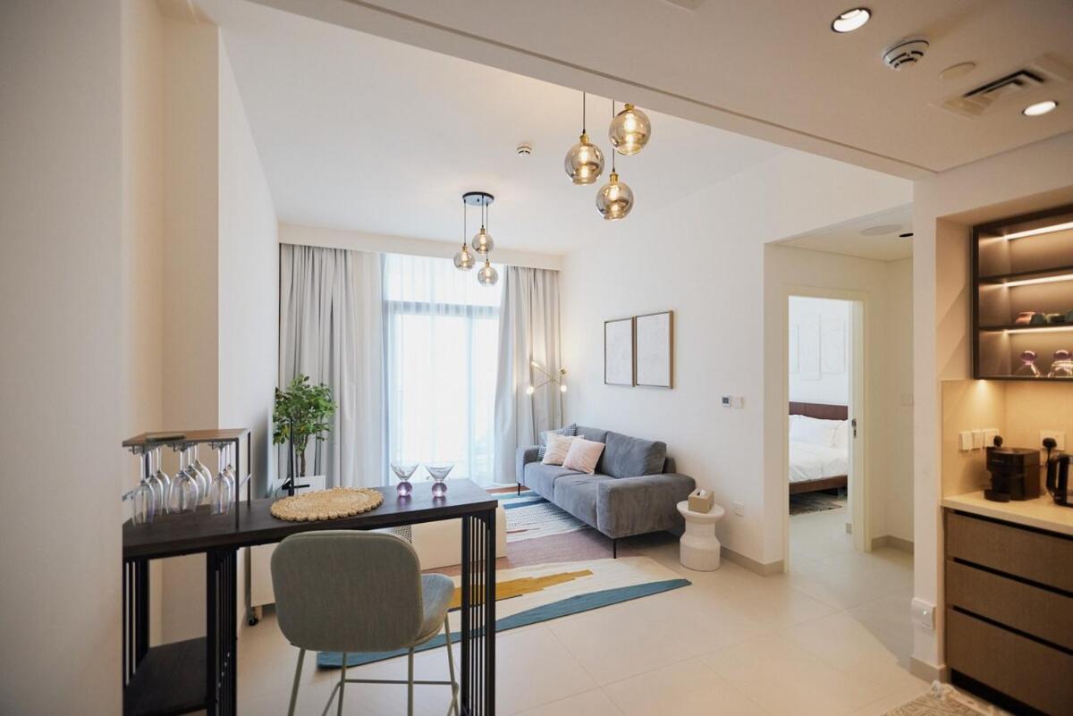 Spacious 1br Burj Crown Downtown *